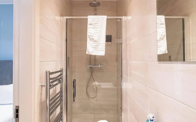 Peaceful Cozy Retreat in Sheffield