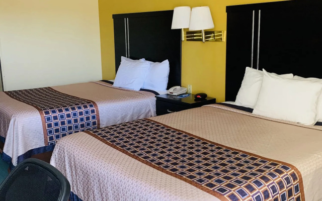 Rodeway Inn & Suites