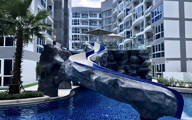 Luxury Apartments in Grand Avenue