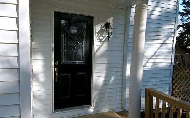 Brock Hollow Bed & Breakfast
