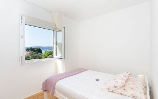 Summer Seaside Pearl Apartment Kastela