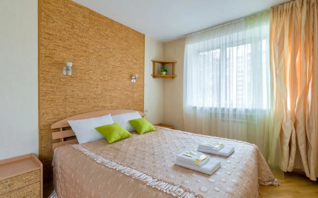 Renthouse Apartment 5 Liniya