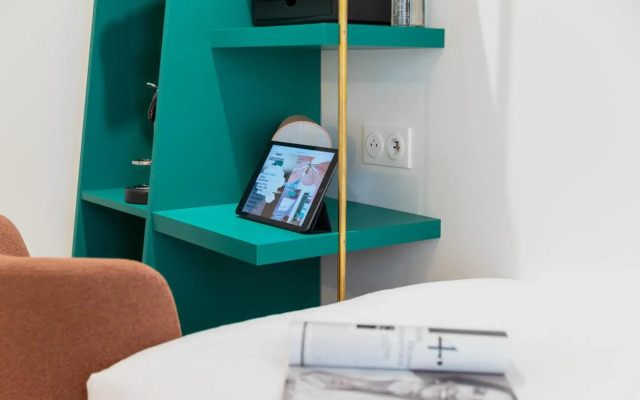 Trendy Canette Hotel