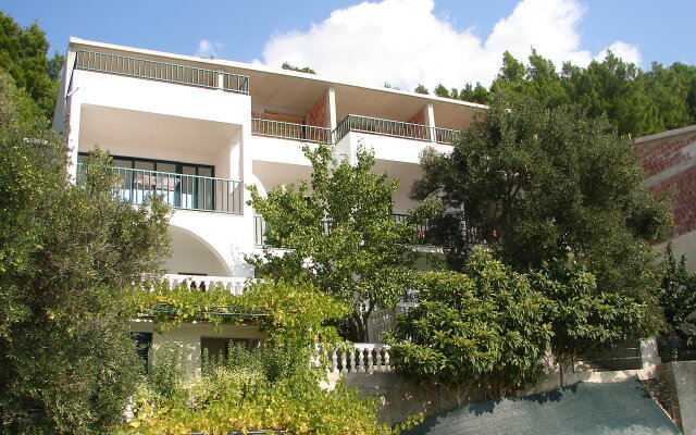 Apartment Sonja - 100 m from sea: A1 Brela, Riviera Makarska