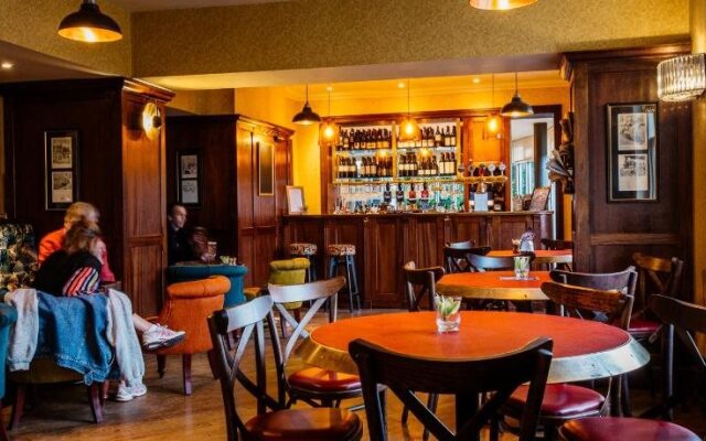 Harper's Steakhouse with Rooms, Haslemere