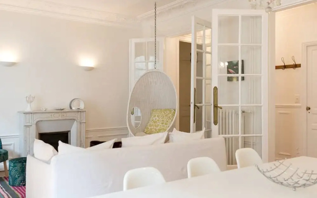 White Sacr I Beautiful 2-bedroom in Montmartre