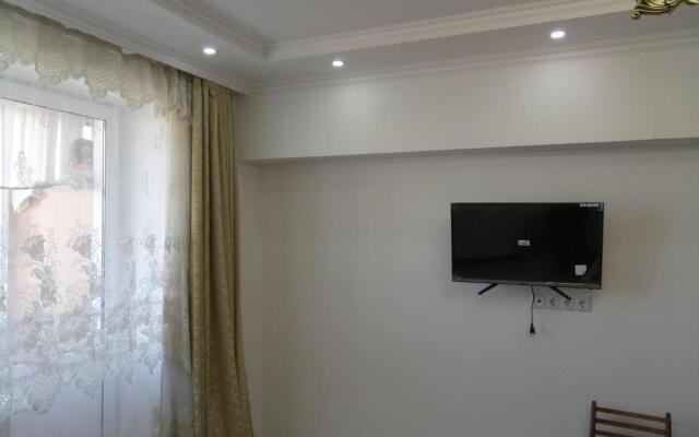 250 Rozybakieva Street