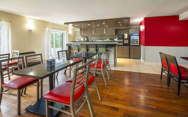 Comfort Inn Newmarket