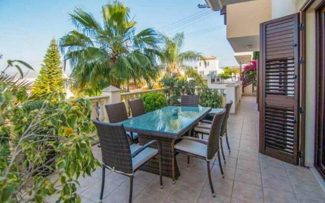 Prengos Sea View Villa