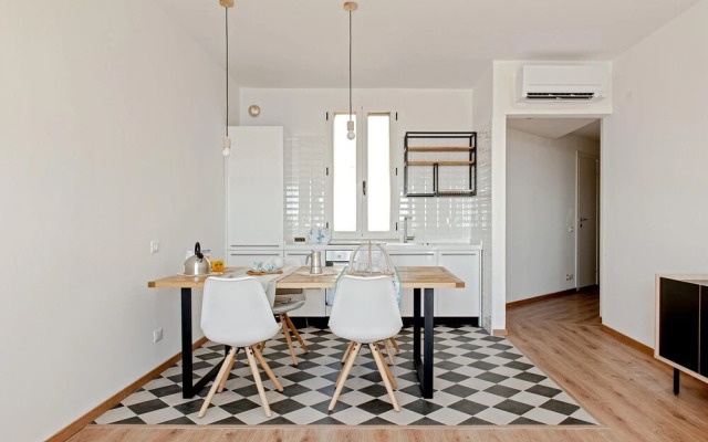 Li-e625-ital191a1 - The Boutique Apartment