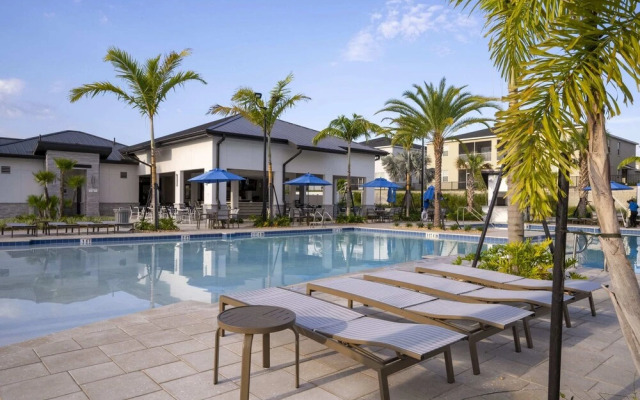 Stunning 5Bd Private Pool & Waterpark @ Champions Gate 8913