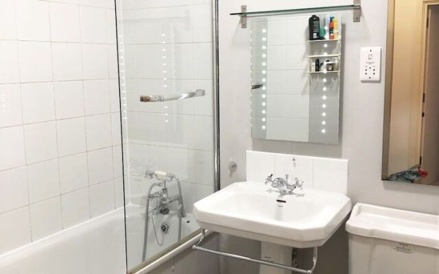 Myshortstay - Calvin Street