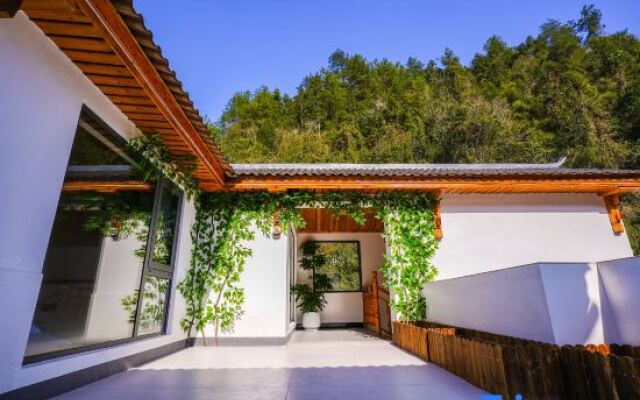 Shihe Yuanfang Yangjiayuan