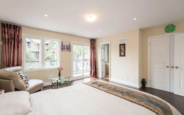 Downtown Comfortable Guest House
