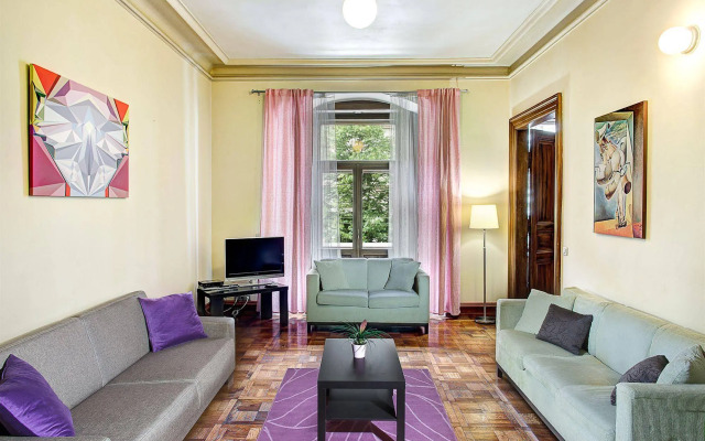 Art House Apartments by Adrez Living