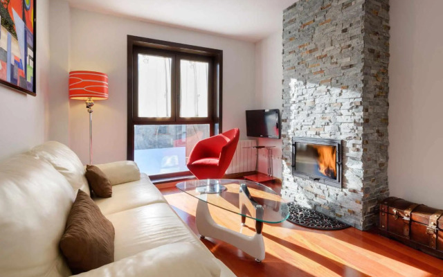 La casita de Carol apartamento vacacional con piscina en Panticosa