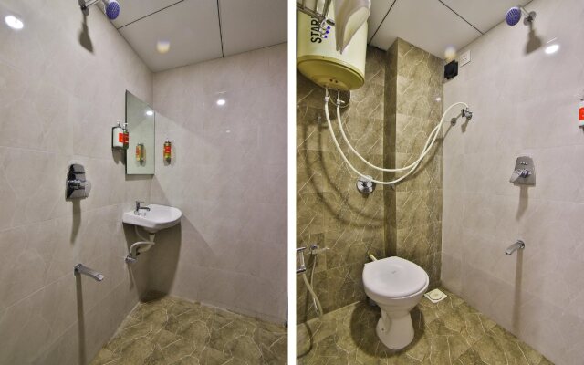 Hotel Blue Trio By OYO Rooms