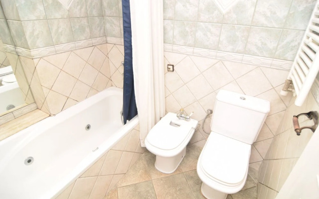 HomeHolidaysRentals Maragall - Costa Barcelona