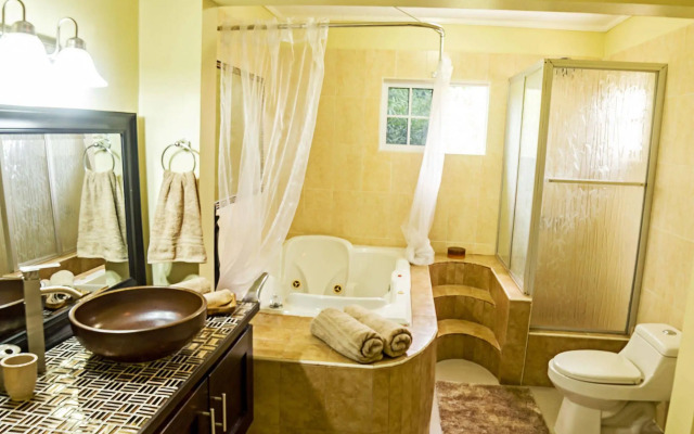 Skyview Manor Guest Apartments