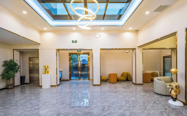 Dequan Luxury Hotel CBD