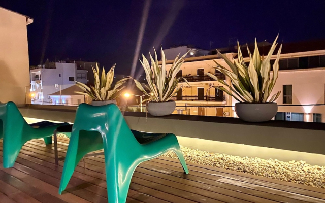 Premier Artful City Loft with Terrace