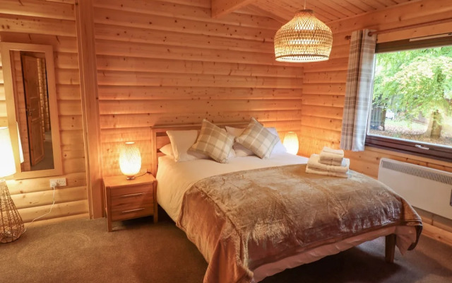 Leafy Hollow Lodge