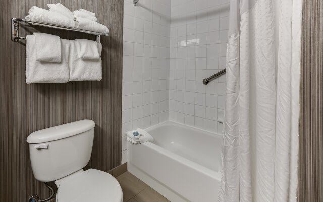 Holiday Inn Express & Suites Saskatoon, an IHG Hotel