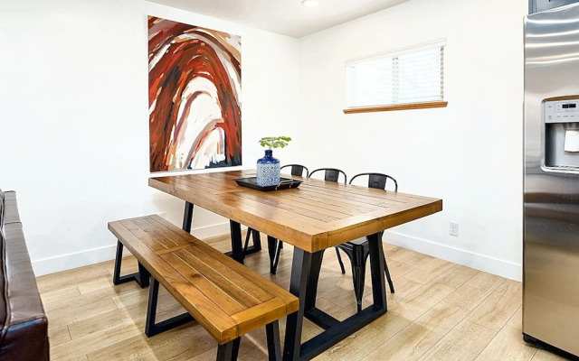 Modern Mesa