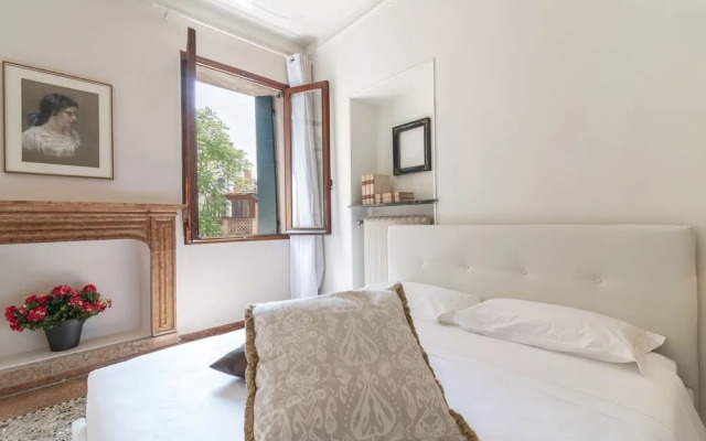 Rio Terra' Canal View Apartment