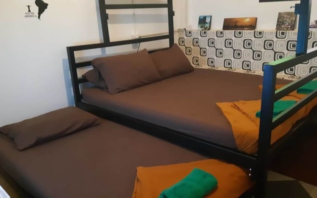 VR Hostel Khaosan