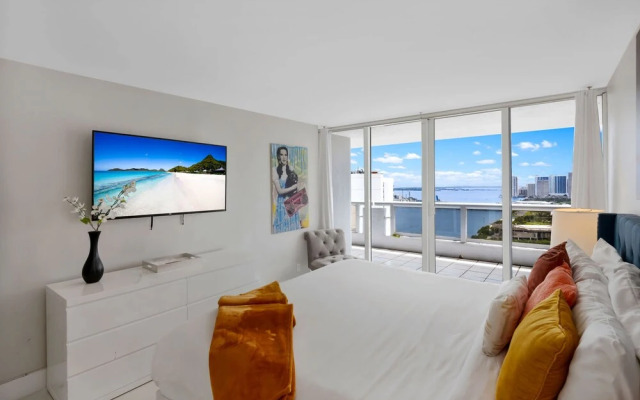 Sun Style Space 3BR Grand