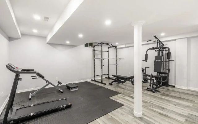 GLOBALSTAY. Modern 3-4 Bedroom Town