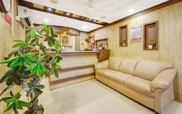 Oyo Flagship 702469 Prince Park 2