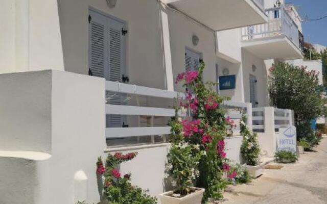 Sanoudos Hotel