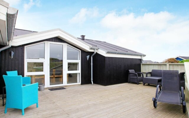 Sprawling Holiday Home at Hvide Sande With Indoor Whirlpool