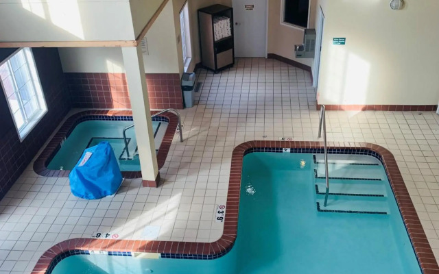 GrandStay Residential Suites Hotel - Saint Cloud