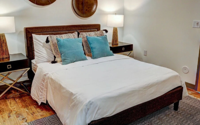 2 Bedroom, Hawthorne Lane