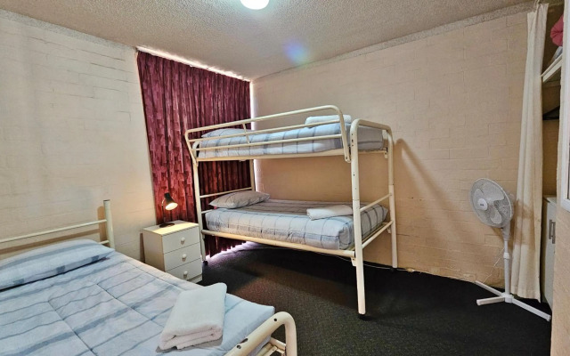 Riverview Holiday Apartment 49 - Kalbarri WA