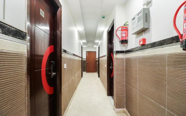 OYO 70849 Hotel Sarvasa Residency