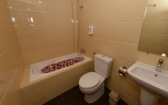 Min Nandar Garden Hotel