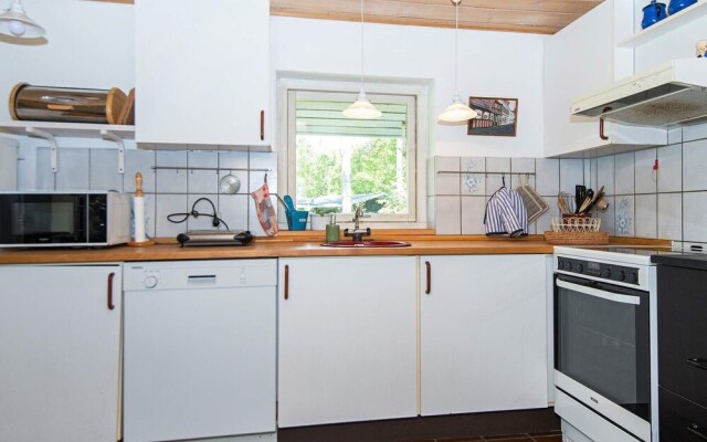 Modern Holiday Home in Ebeltoft Jutland With Jacuzzi
