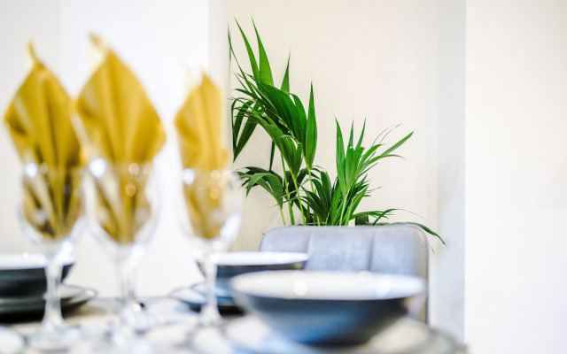 Stay With Empire- Dickson Road