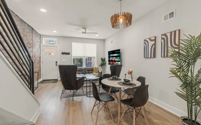 Stylish-Near Stadiums&Nightlife-GameRoom