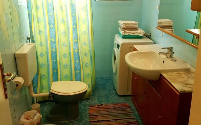 Apartments with a parking space Mali Losinj (Losinj) - 15858