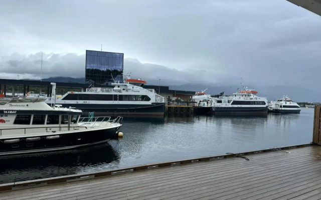 Florø Apartments Hotell