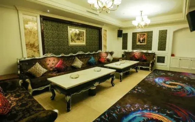 Jalon Hotel