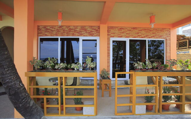 Papa Fred's Beach Resort