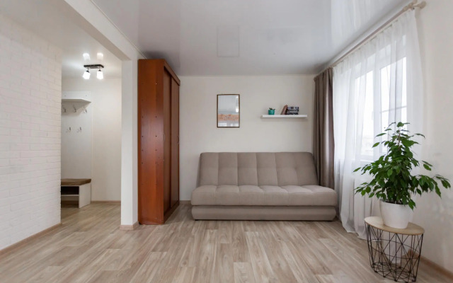 Апартаменты на проспекте Карла Маркса 102