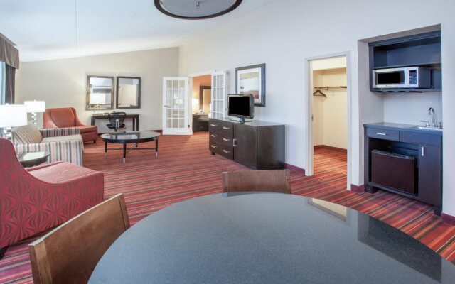 Sheraton Grand Rapids Airport Hotel