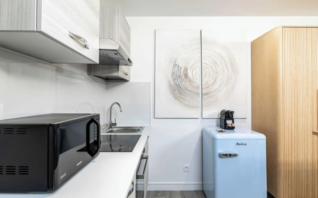 Renovated Studio - Cannes Center - Bright